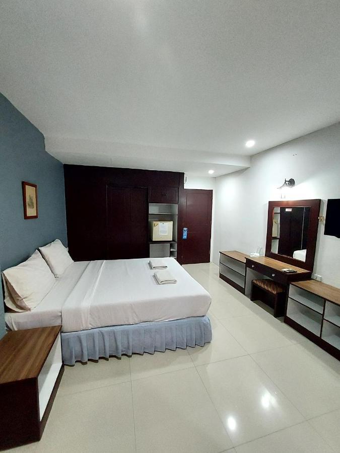 Traveller Inn Hotel Chiang Mai Bagian luar foto