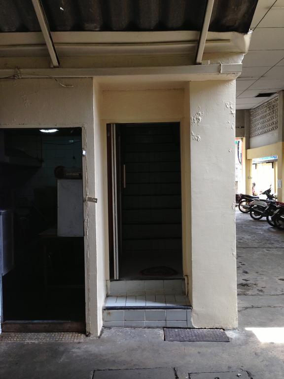Traveller Inn Hotel Chiang Mai Bagian luar foto